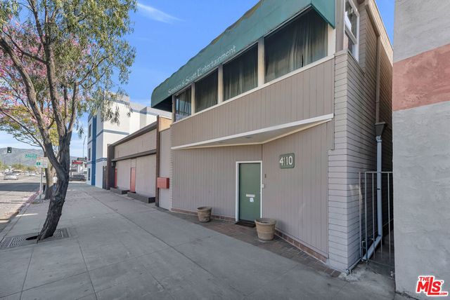 4110 W Burbank Boulevard, Burbank