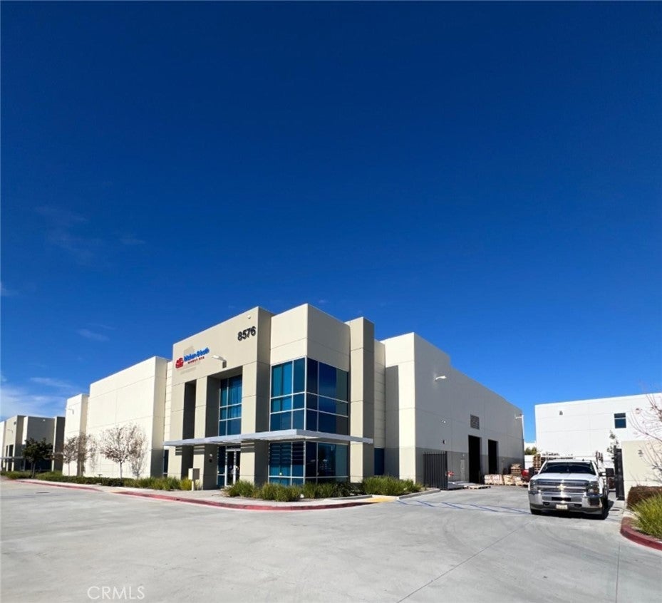 Photo of Listing #IV26015279