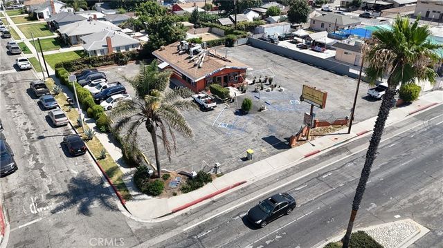 2201 E Alondra, Compton