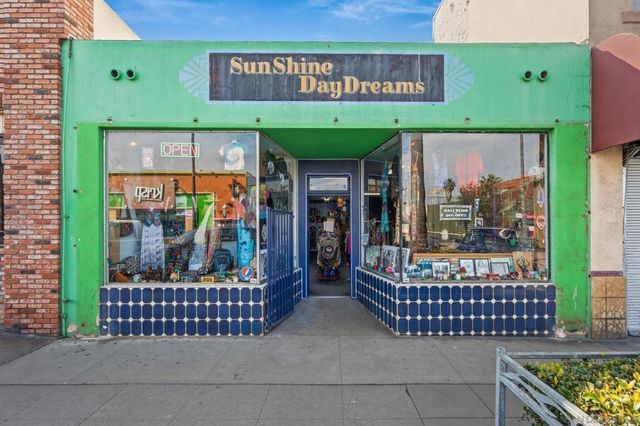 4975 Newport Ave., San Diego