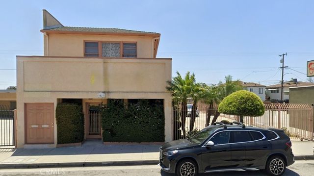 3527 W Beverly Boulevard, Montebello