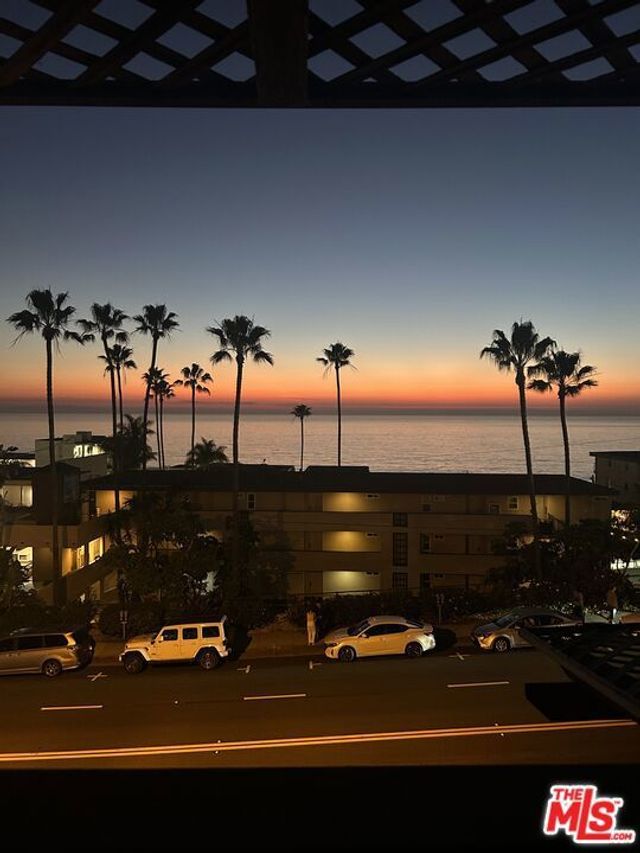 653 Ramona Avenue, Laguna Beach
