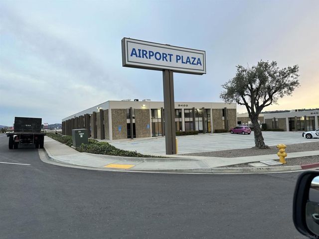 8400 N Magnolia Avenue, Santee