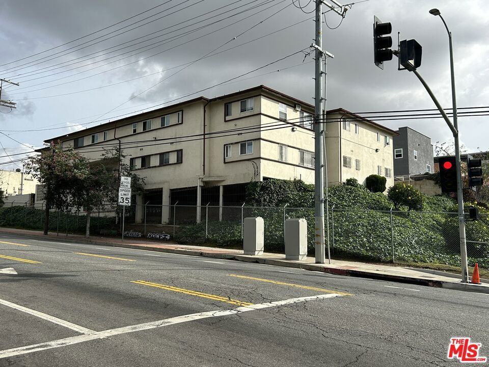 Photo of Listing #26651019