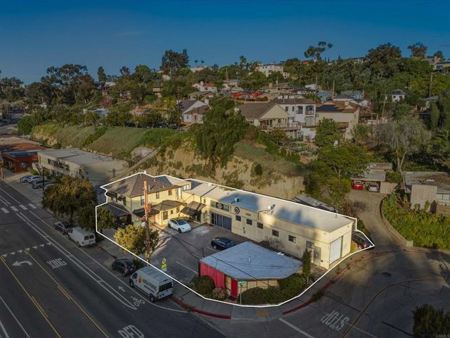 3065 Reynard Way, San Diego