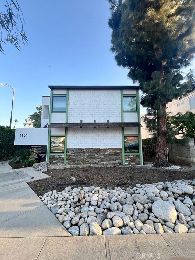 1149 El Centro # B, South Pasadena