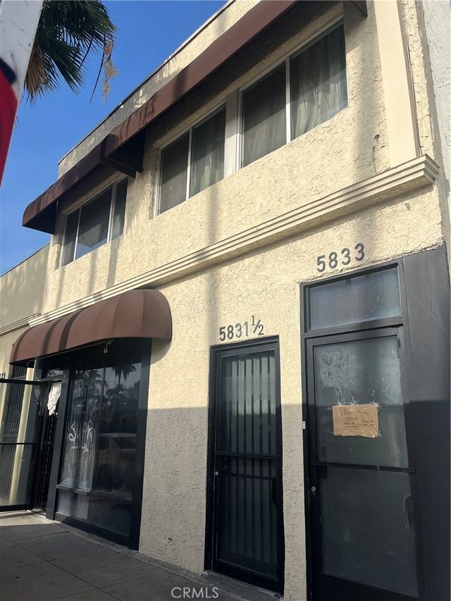 5833 E Beverly Boulevard, East Los Angeles