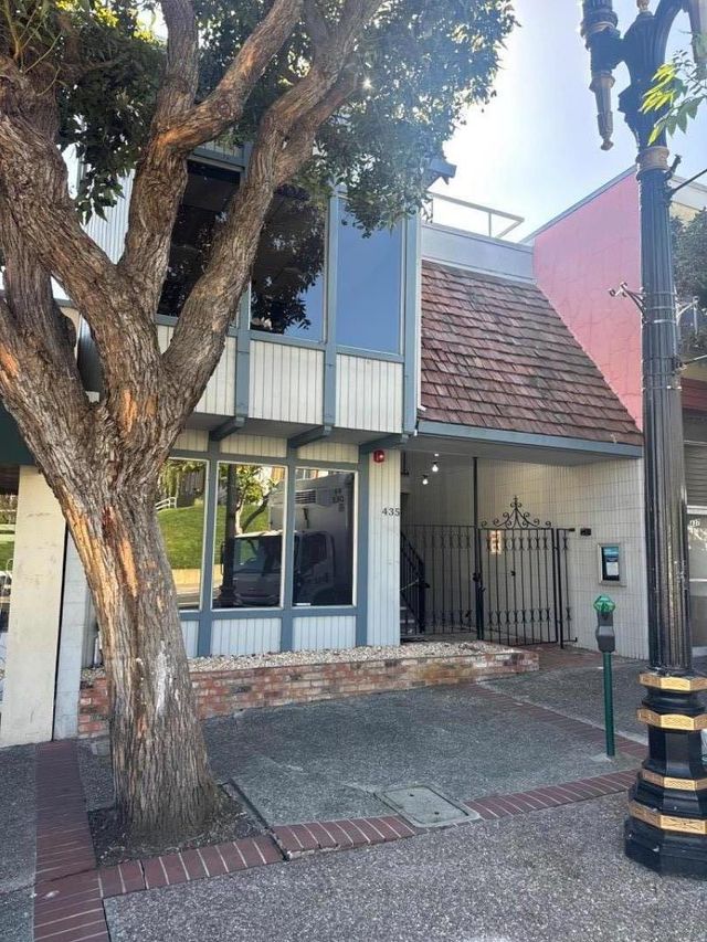 435 Grand Avenue, South San Francisco