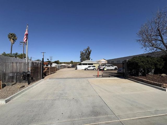 9908 Prospect Avenue, Santee