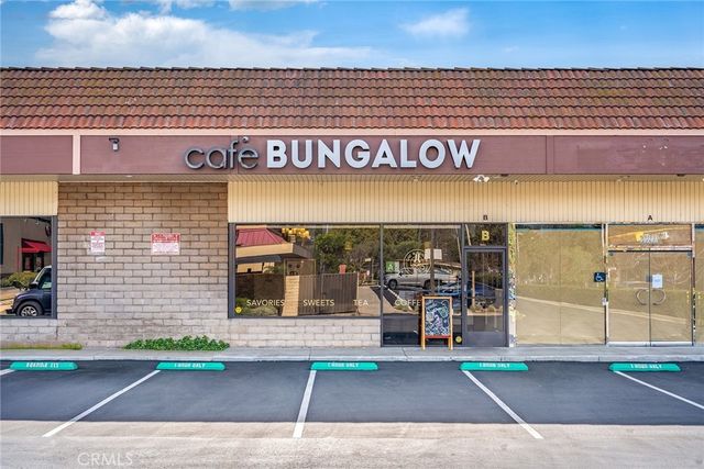 992 E Alosta Avenue # B, Azusa