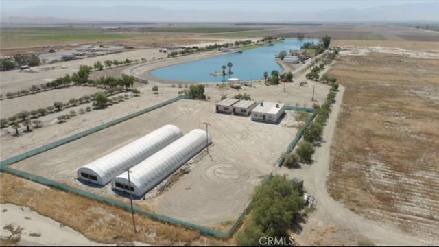 5051 Creekside Dr, Arvin