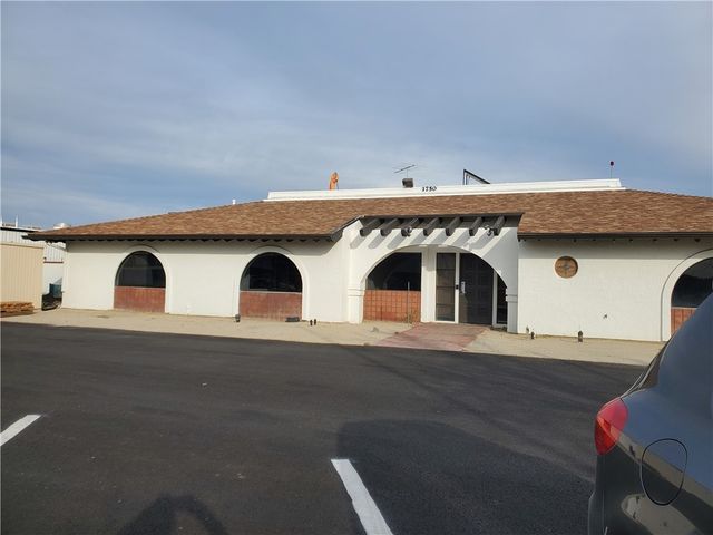 1750 Commerce, Paso Robles