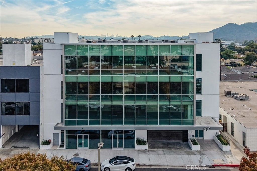 610 W Broadway # Retail, Glendale