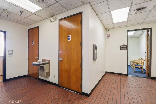 1048 S Garfield # 300, Alhambra