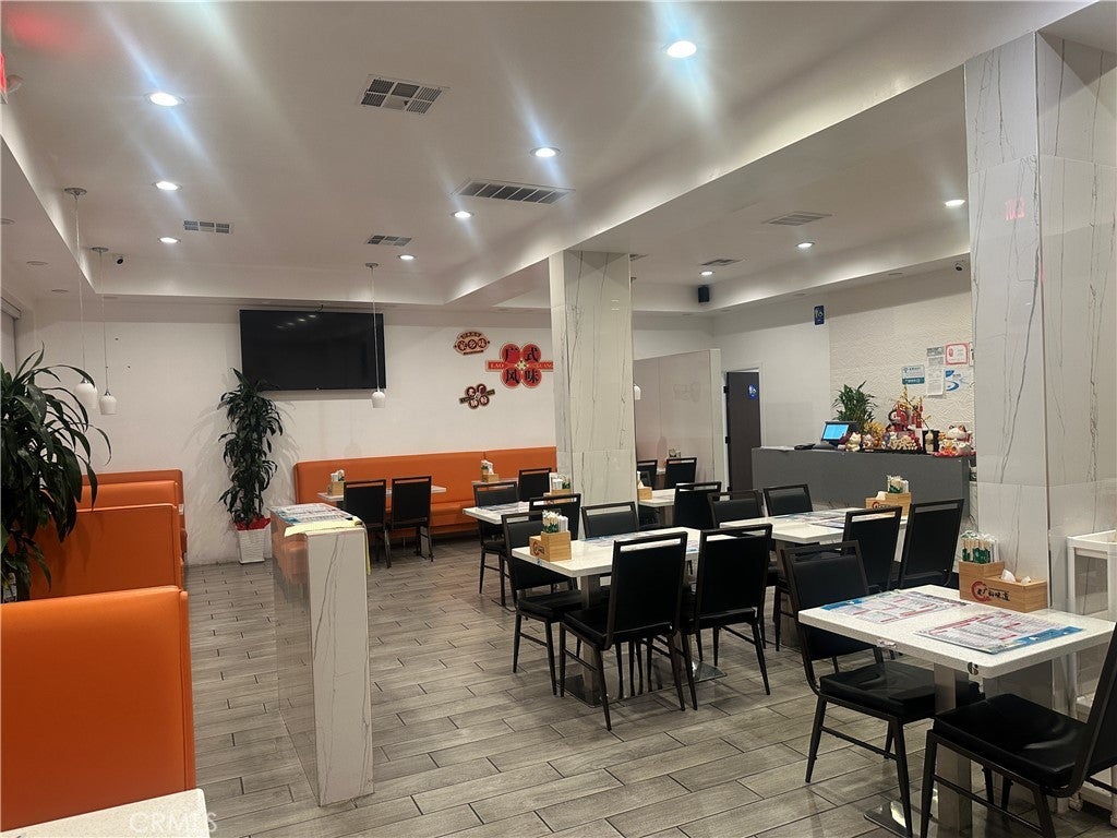 Photo of Listing #CV26042591