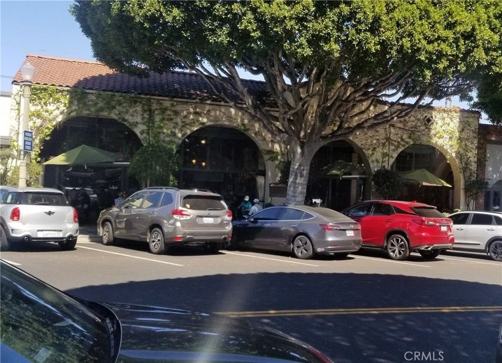 2647 Mission, San Marino