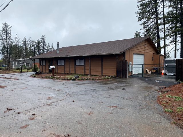 8941 Skyway, Paradise