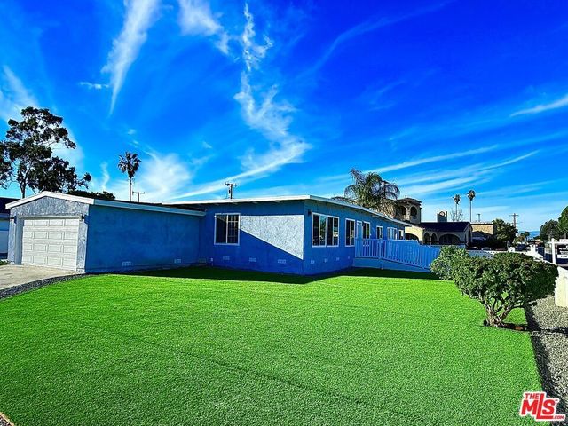 431 S Tajauta Avenue, Compton