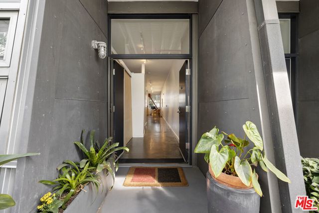 615 Hampton Drive # B104, Venice