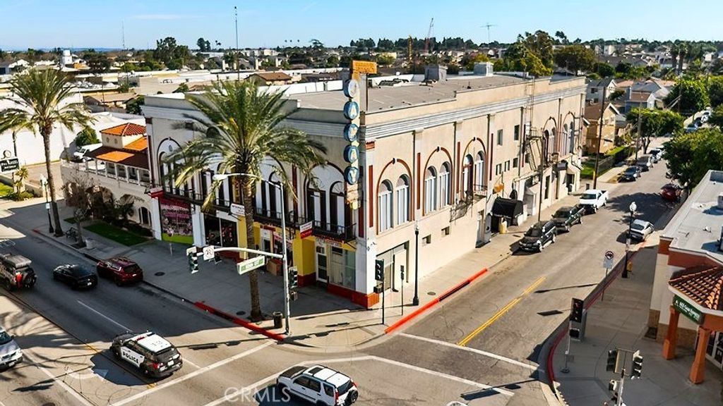 917 W Whittier, Montebello