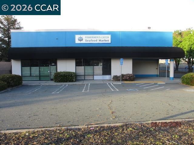 2685 E Leland Rd, Pittsburg
