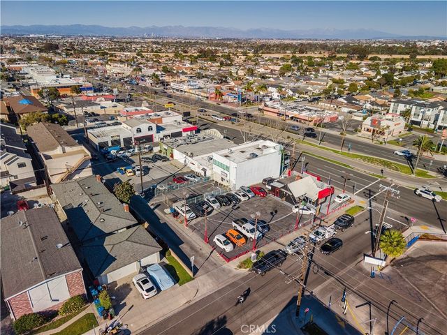 17025 Hawthorne, Lawndale