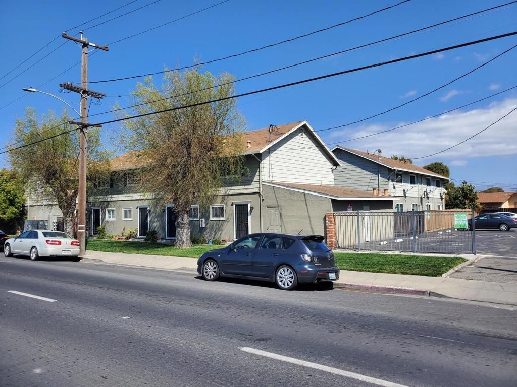 3501 Lafayette Street, Santa Clara