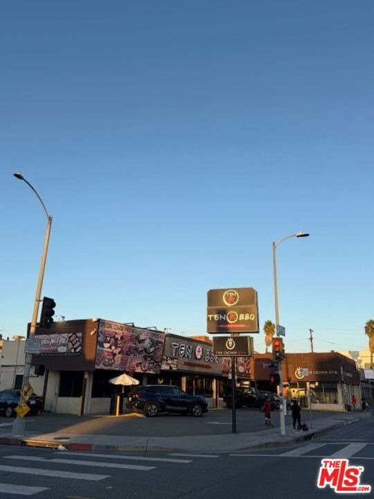 Photo of Listing #26666997