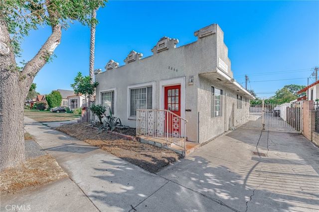 8464 California Avenue, South Gate