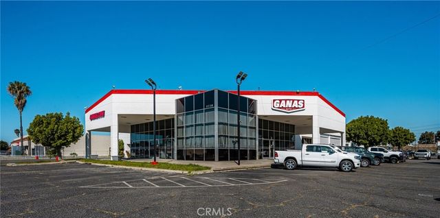 8559 Artesia Boulevard, Bellflower