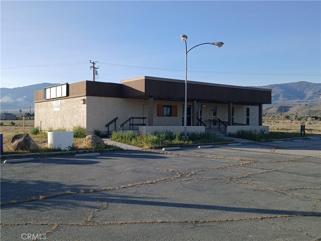 32733 Highway 18, Lucerne Valley