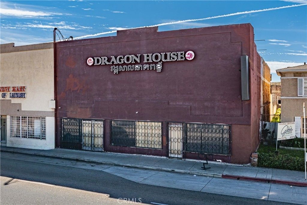 1810 E Anaheim, Long Beach