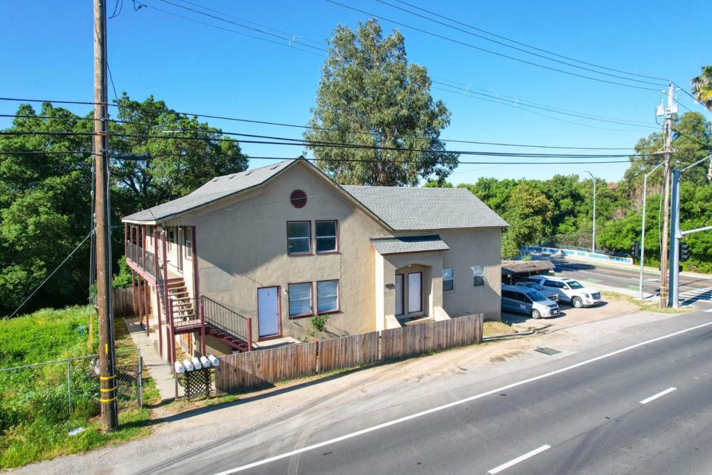 Photo of Listing #ML82040845