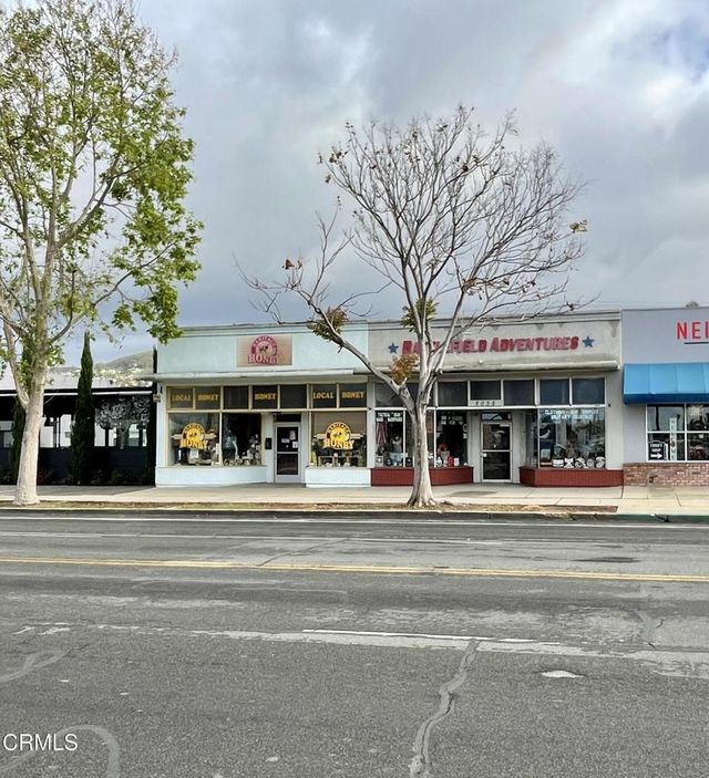 2031 2035 E Thompson Boulevard, Ventura