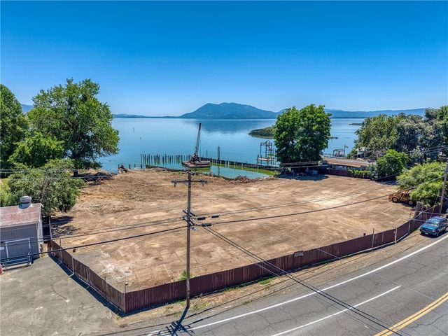 4270 Lakeshore Boulevard, Lakeport