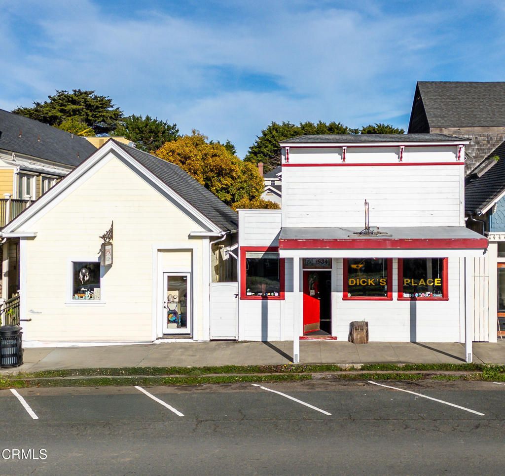 45070 Main Street, Mendocino