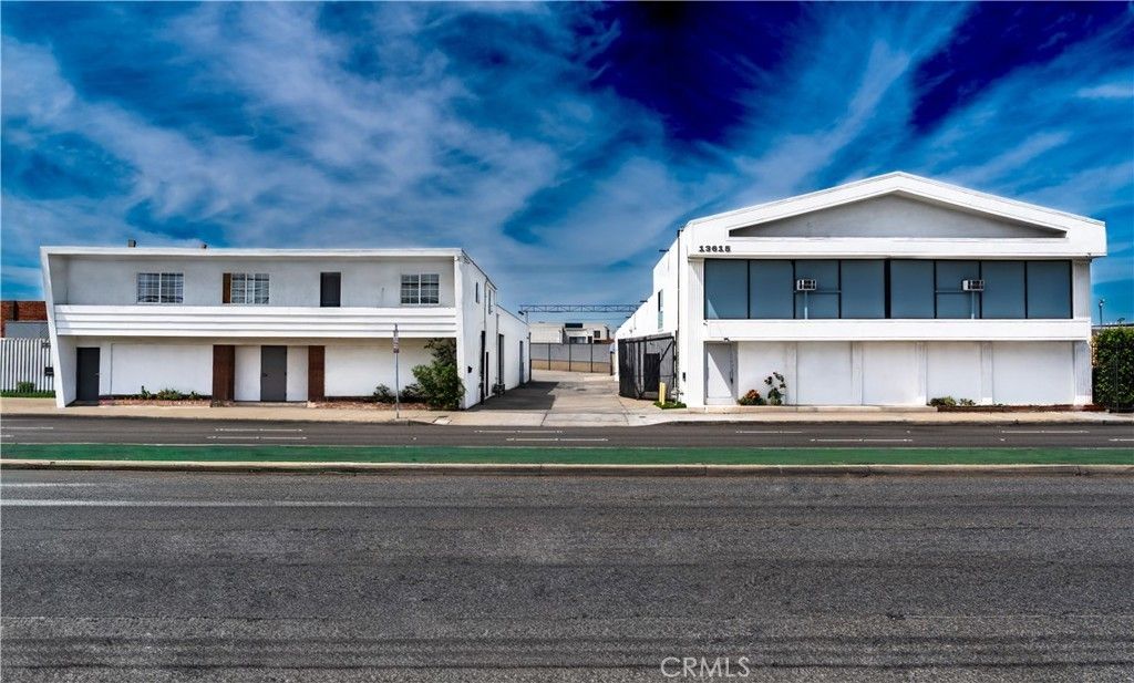 13623 Crenshaw, Hawthorne