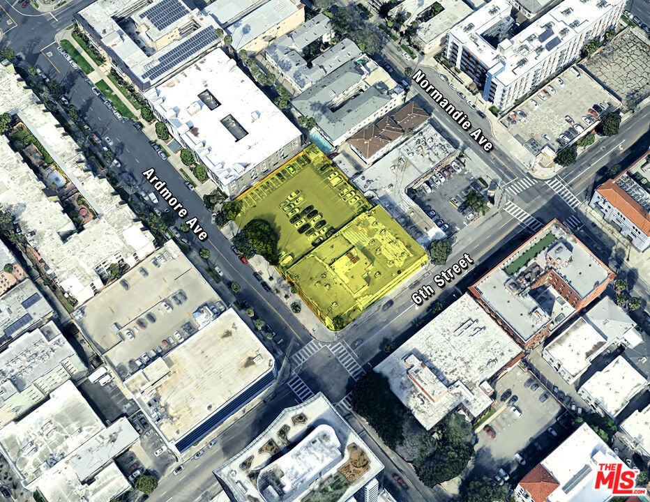 Photo of Listing #26673971