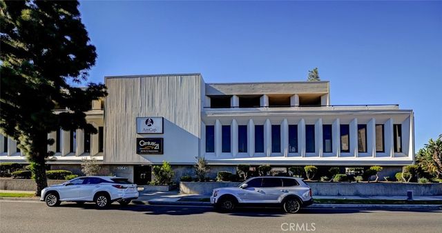 10841 Paramount # 204, Downey