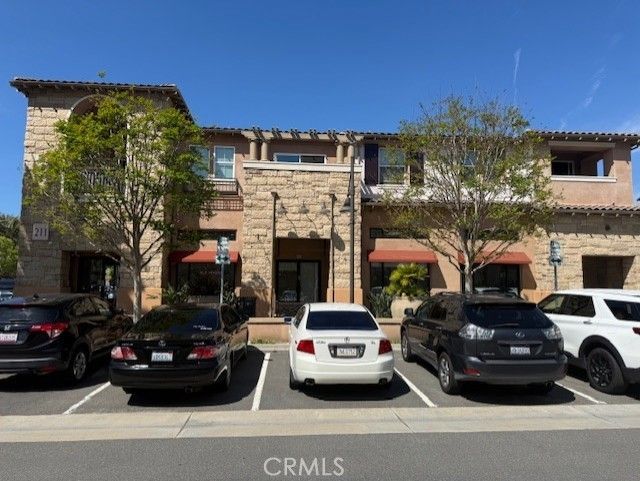 211 Village Commons Boulevard # 13, Camarillo