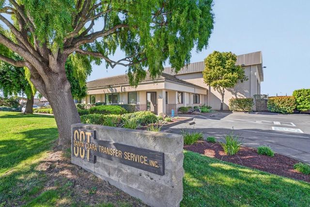 11080 Commercial Parkway, Castroville