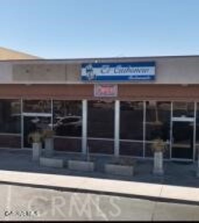 232 E Palmdale, Palmdale
