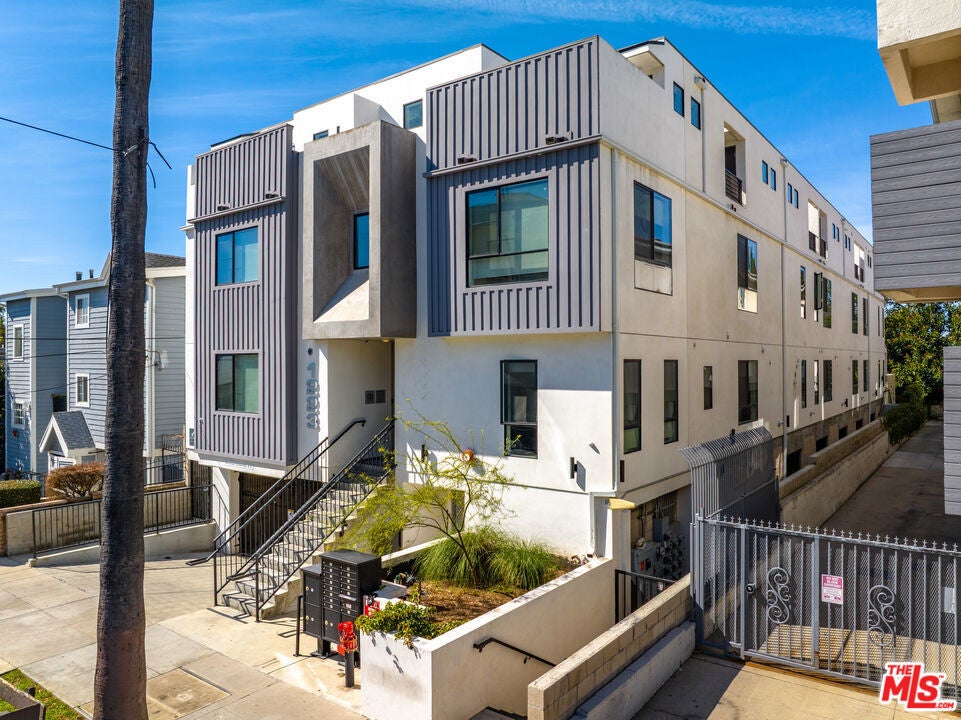 Photo of Listing #26684751