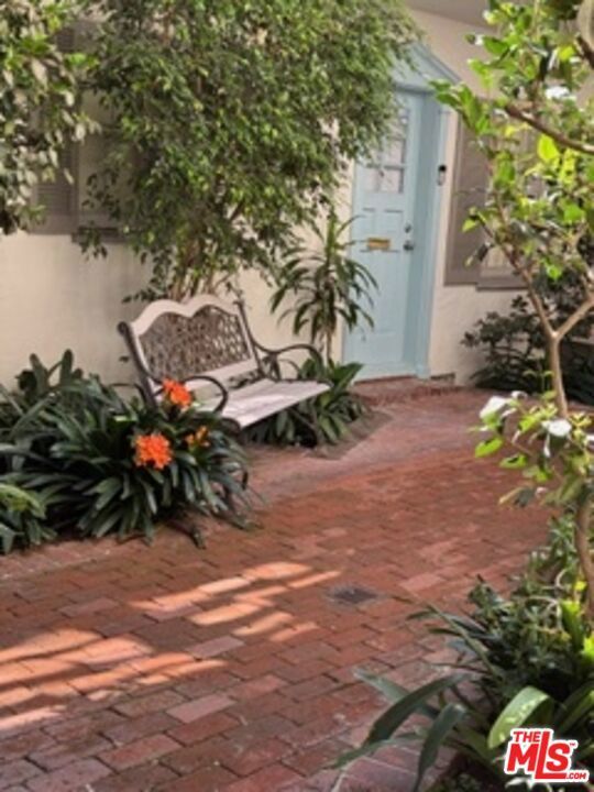 Photo of Listing #26679385