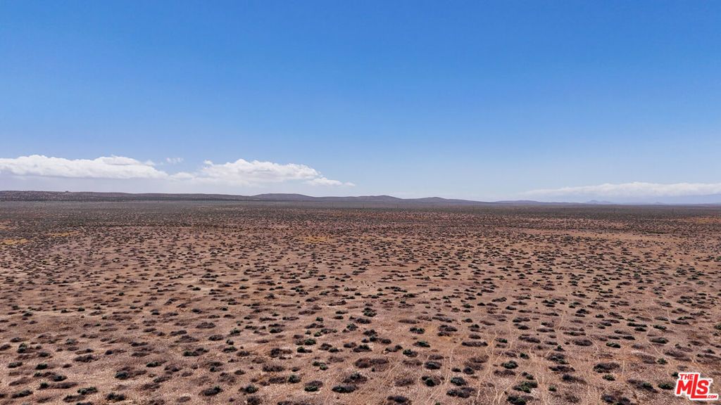 Section 22, Township 32s, Range 40e, California City