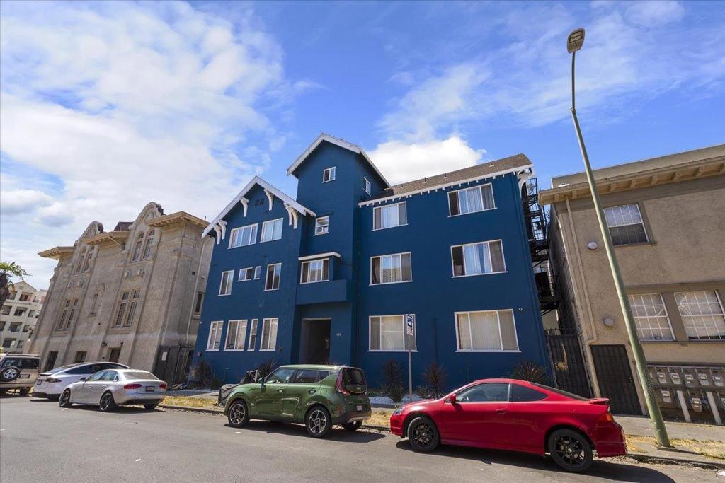 Photo of Listing #ML82042473