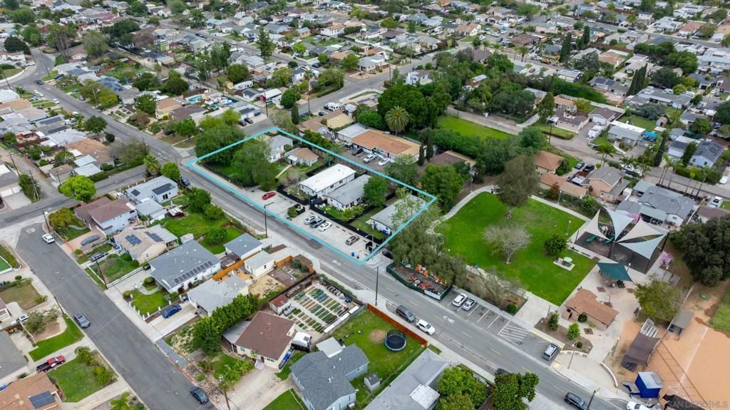 6935 Hoffman Ave, La Mesa