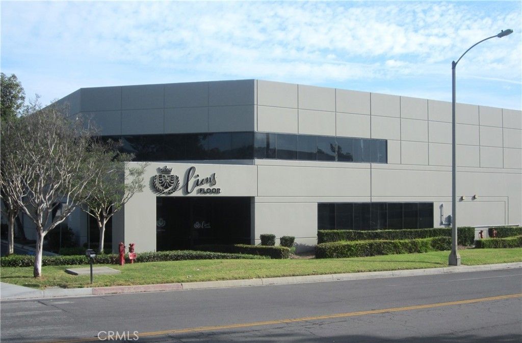 1141 California Avenue, Corona