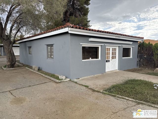 55595 29 Palms Highway, Yucca Valley