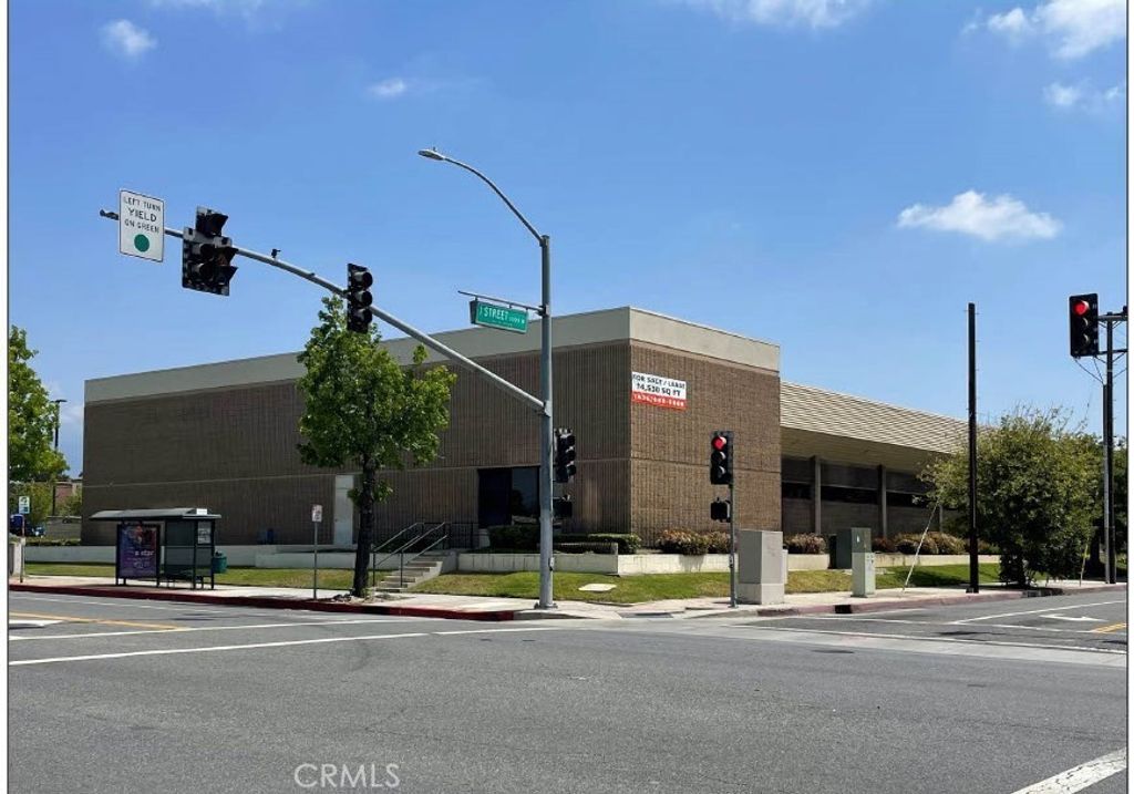 910 N Mountain Avenue, Ontario